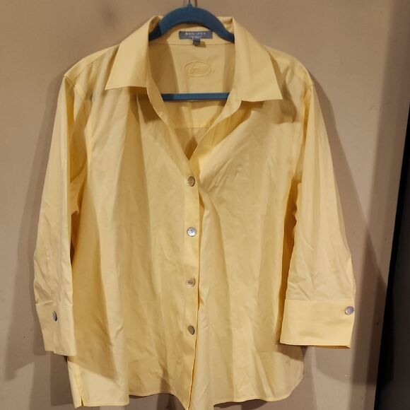Foxcroft Yellow Button-Up Shirt No Iron 3-4 Sleeves - Picture 1 of 4